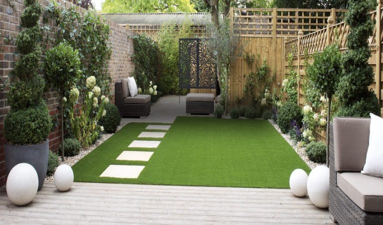 How to Add a Wow Factor to Your Lawn or Garden