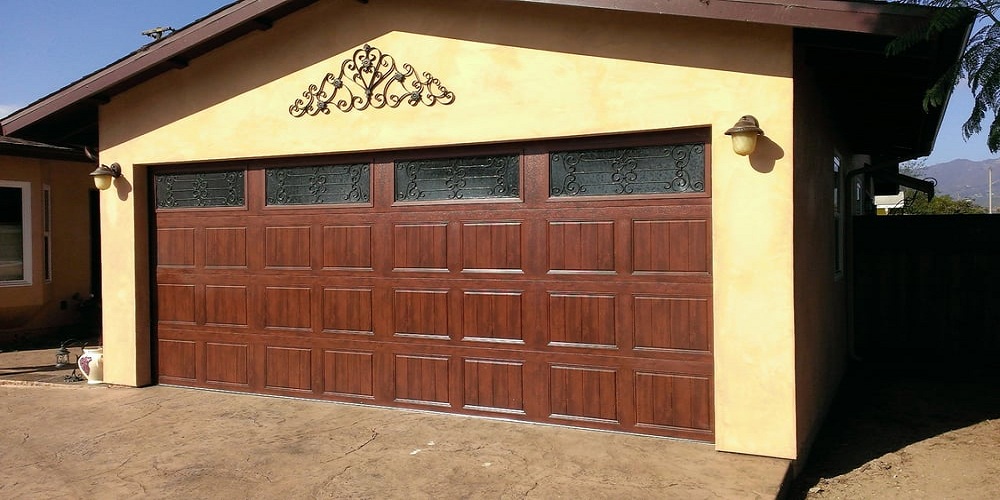 garage door repair services company in Camarillo