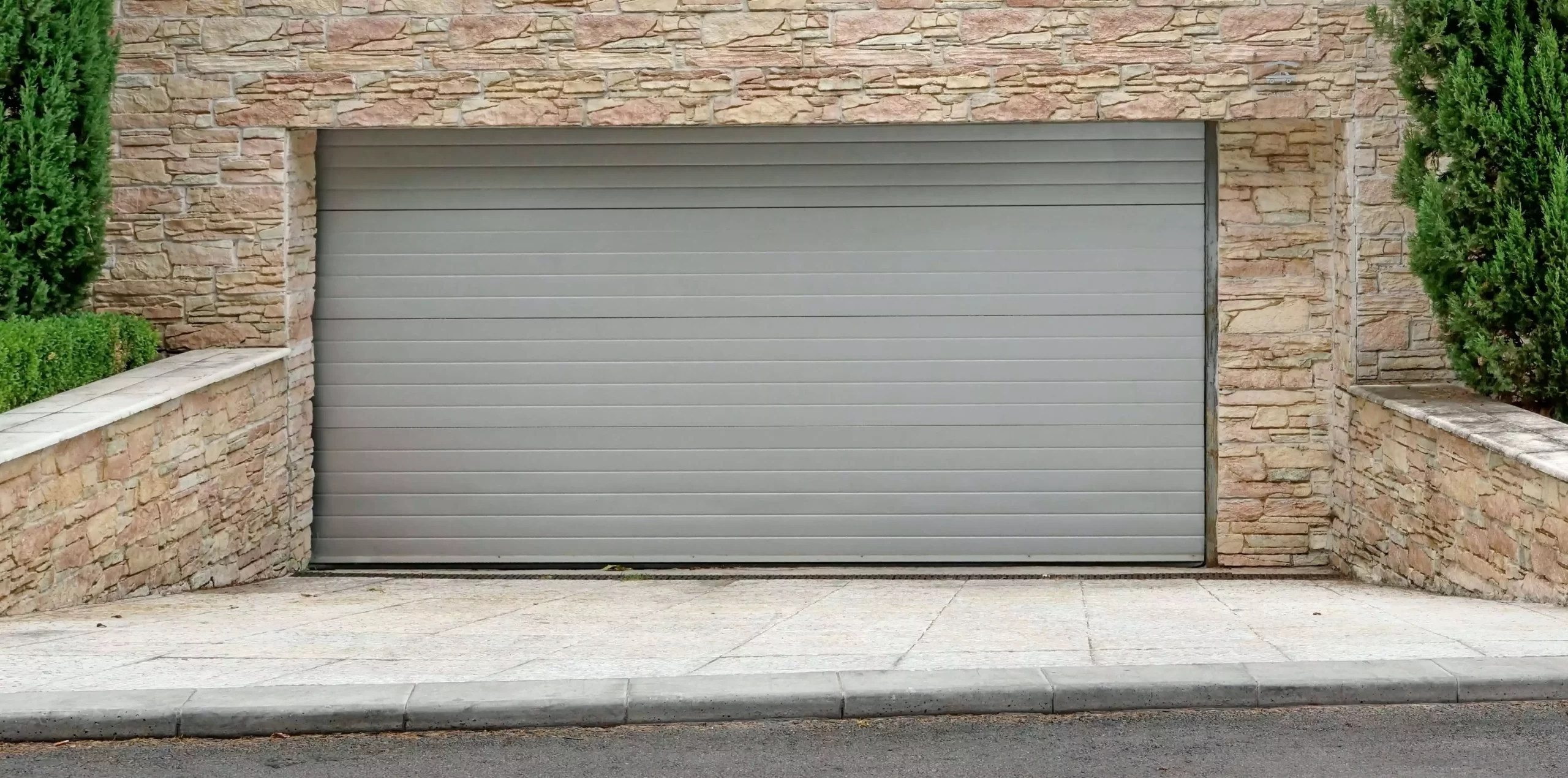 Tips-on-Garage-Door-Repair