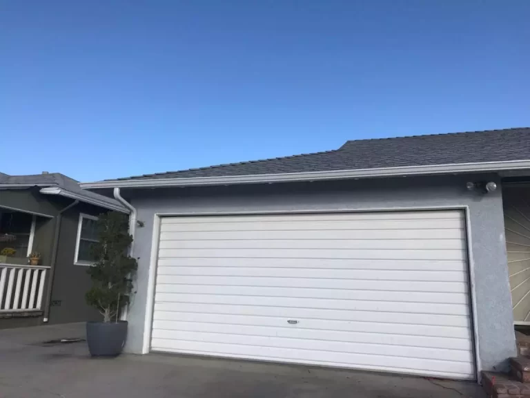 garage-door-repair-Smithfield